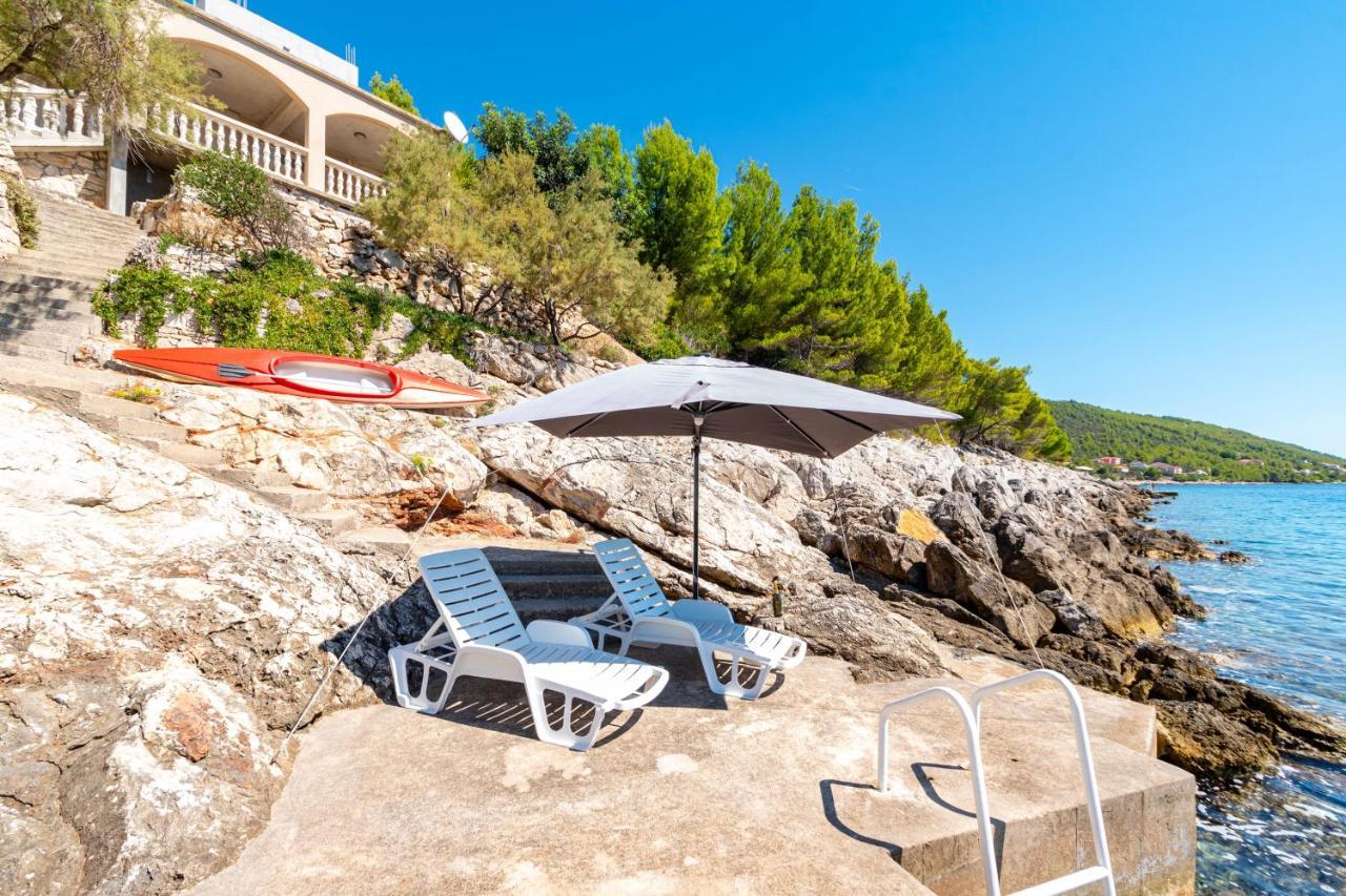 Apartments By The Sea Cove Zaglav, Korcula - 12208 Prizba Eksteriør billede