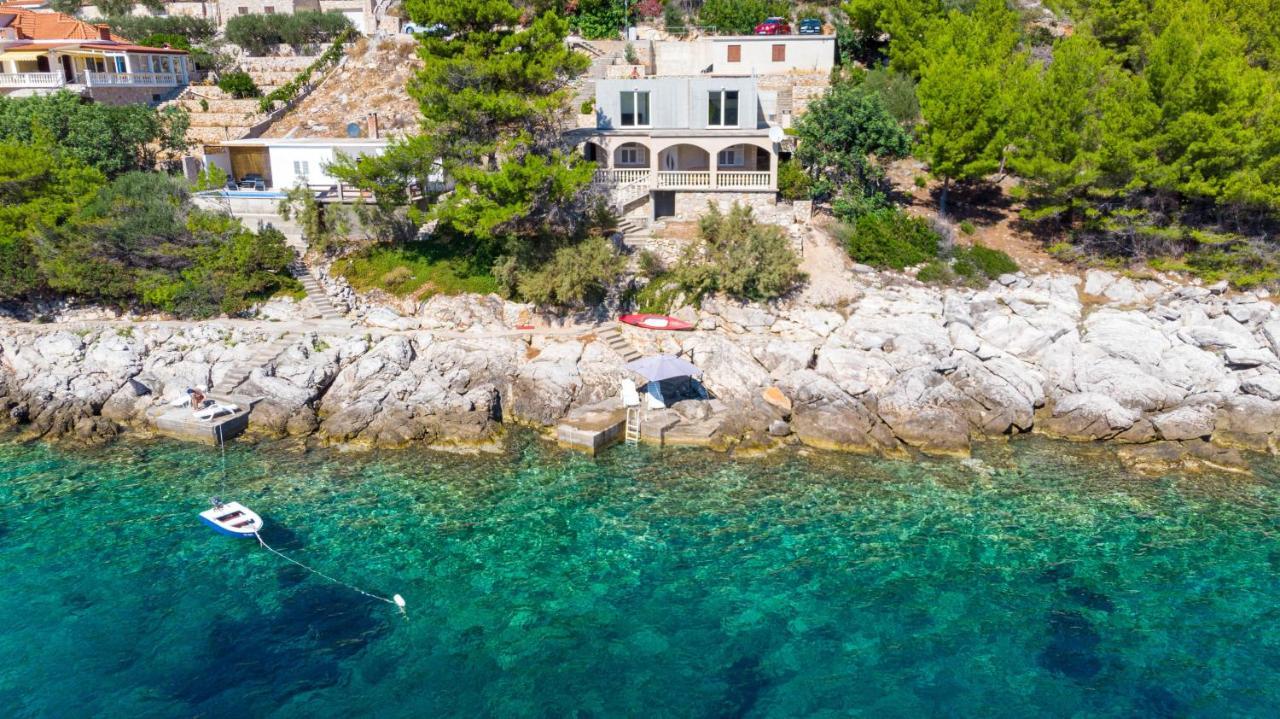 Apartments By The Sea Cove Zaglav, Korcula - 12208 Prizba Eksteriør billede