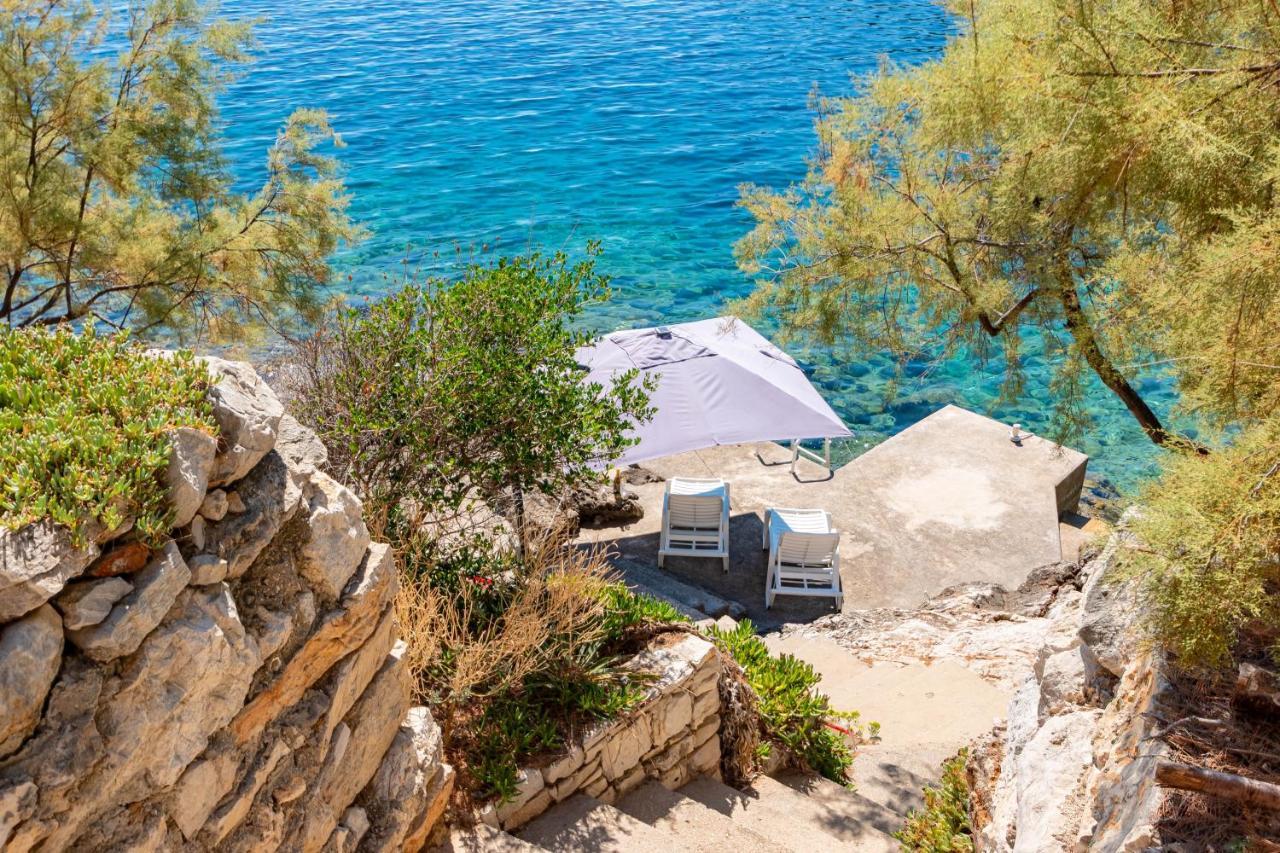 Apartments By The Sea Cove Zaglav, Korcula - 12208 Prizba Eksteriør billede